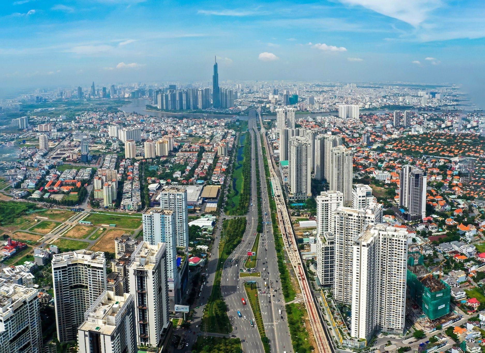Tra Cứu Tỉnh Thành Mới: Thành Phố Hồ Chí Minh Thay Đổi Thế Nào Trong Năm 2025?